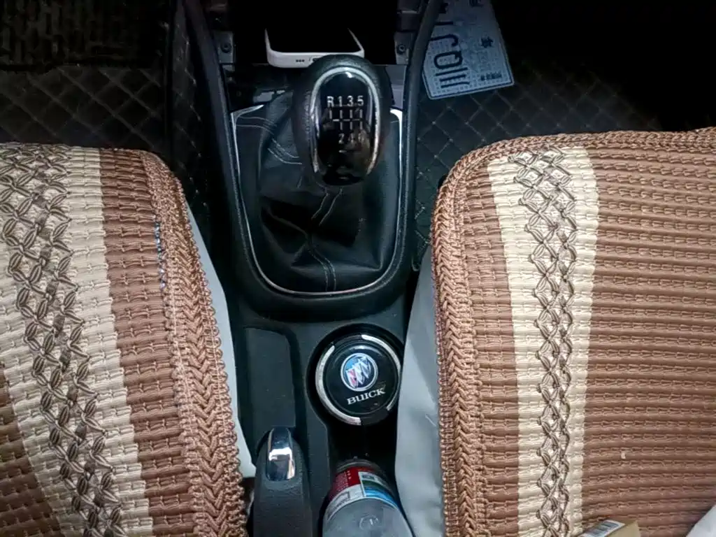 Buick Encore — миниатюра 14