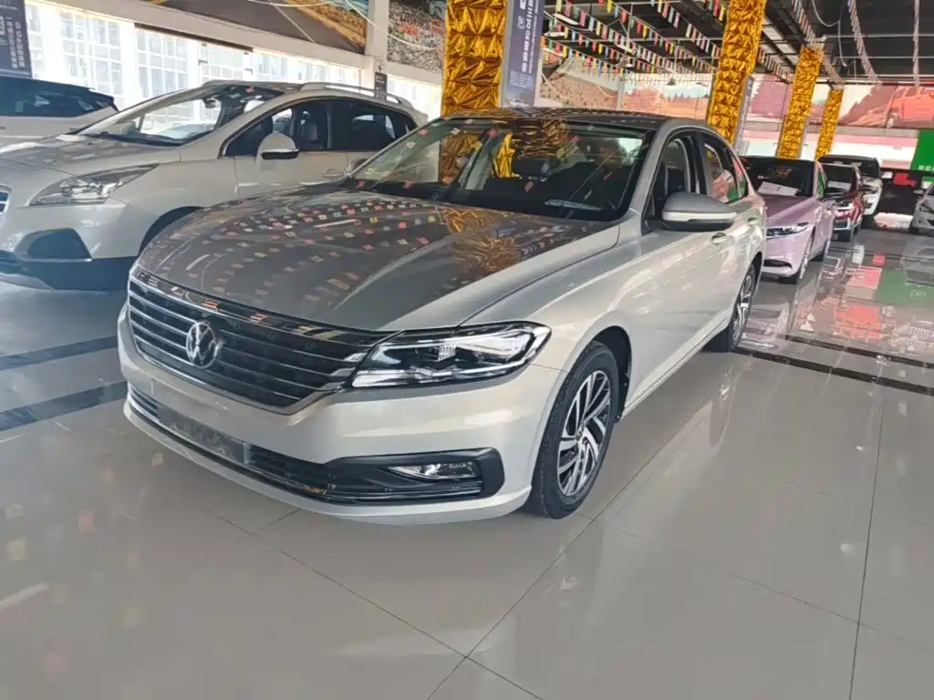 Volkswagen Lavida — миниатюра 2