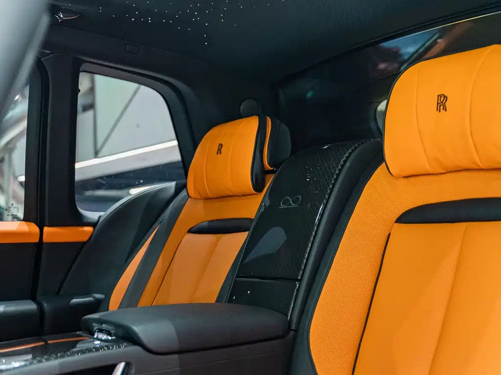 Rolls-Royce Cullinan Black Badge, фото 21