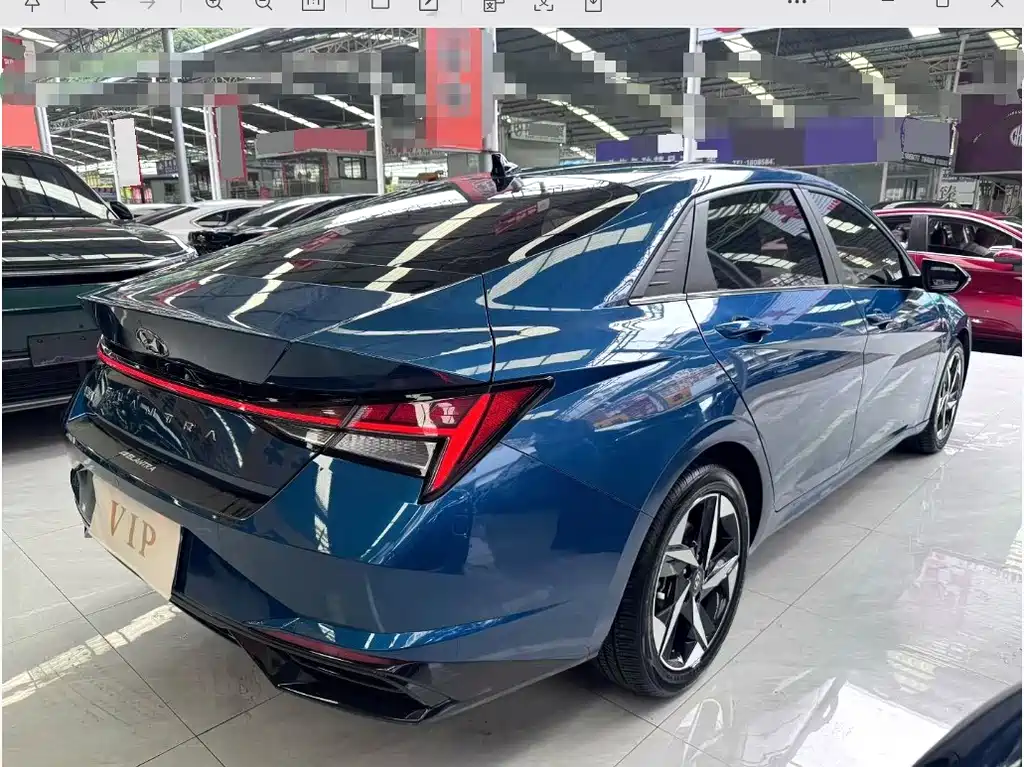 Hyundai Elantra — миниатюра 9