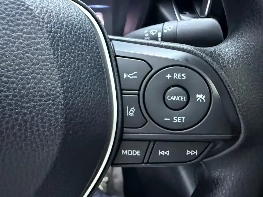 Toyota Corolla — миниатюра 15