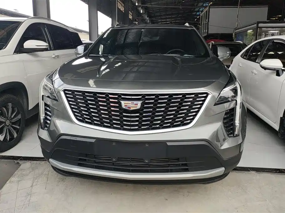 Cadillac XT4 2018 28T Lead
