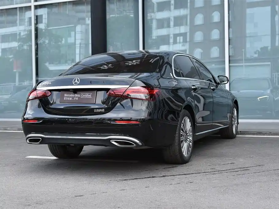 Mercedes-Benz E-Class E 2022 E 300 L Luxury