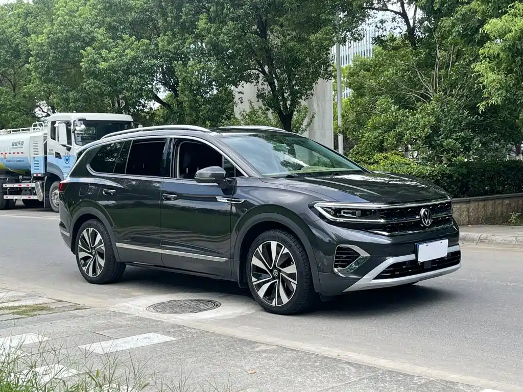 Volkswagen Talagon — миниатюра 4