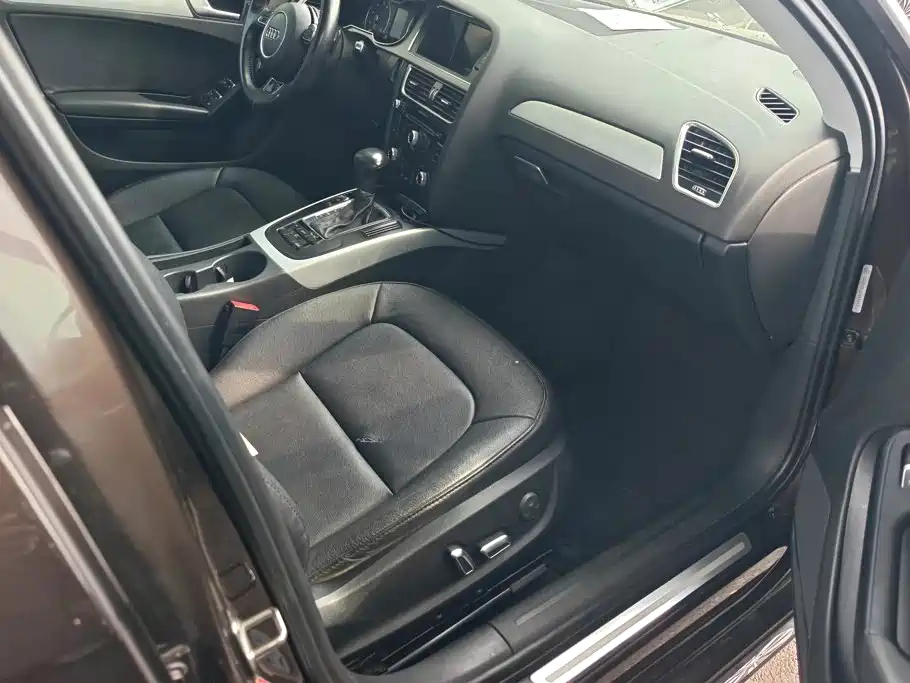 Audi A4L — миниатюра 8
