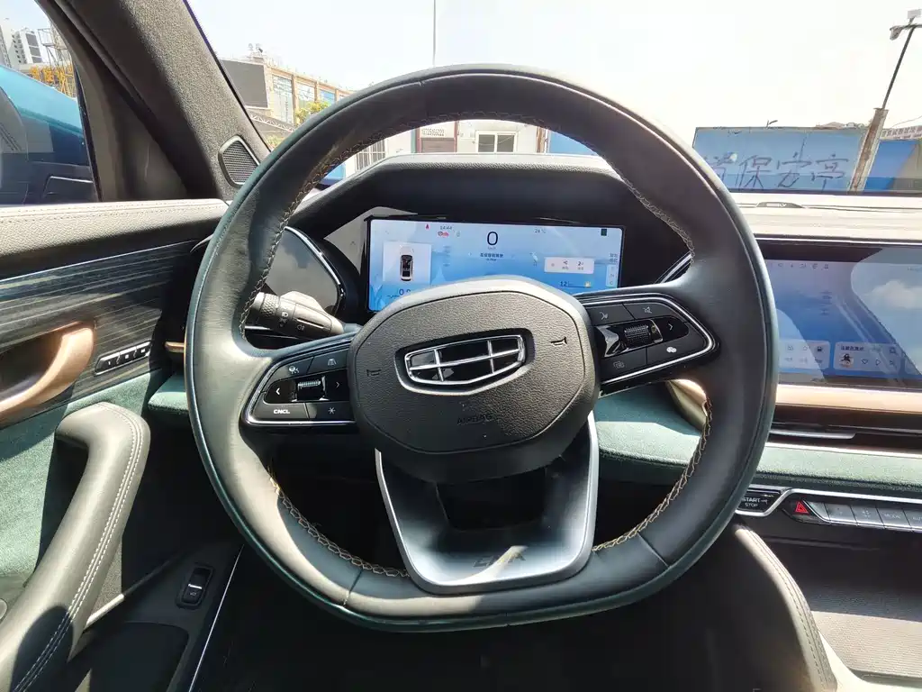 Geely Xingyue L — миниатюра 12