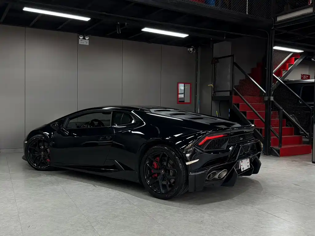 Lamborghini Huracán — миниатюра 5