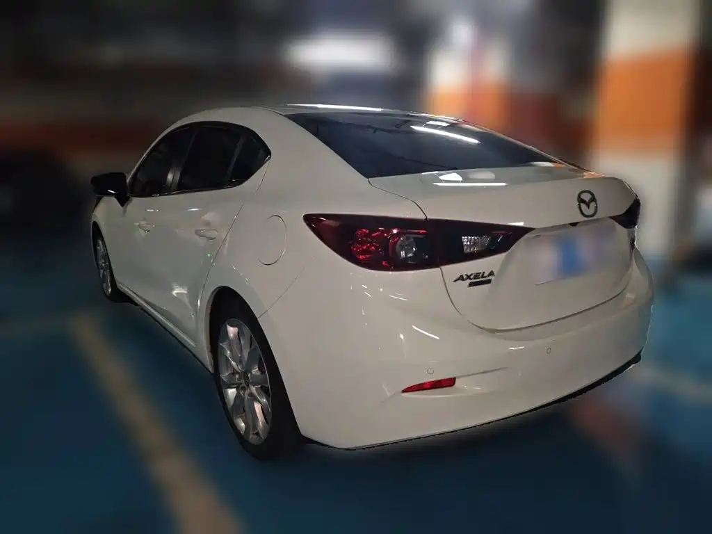 Mazda 3 Axela — миниатюра 4