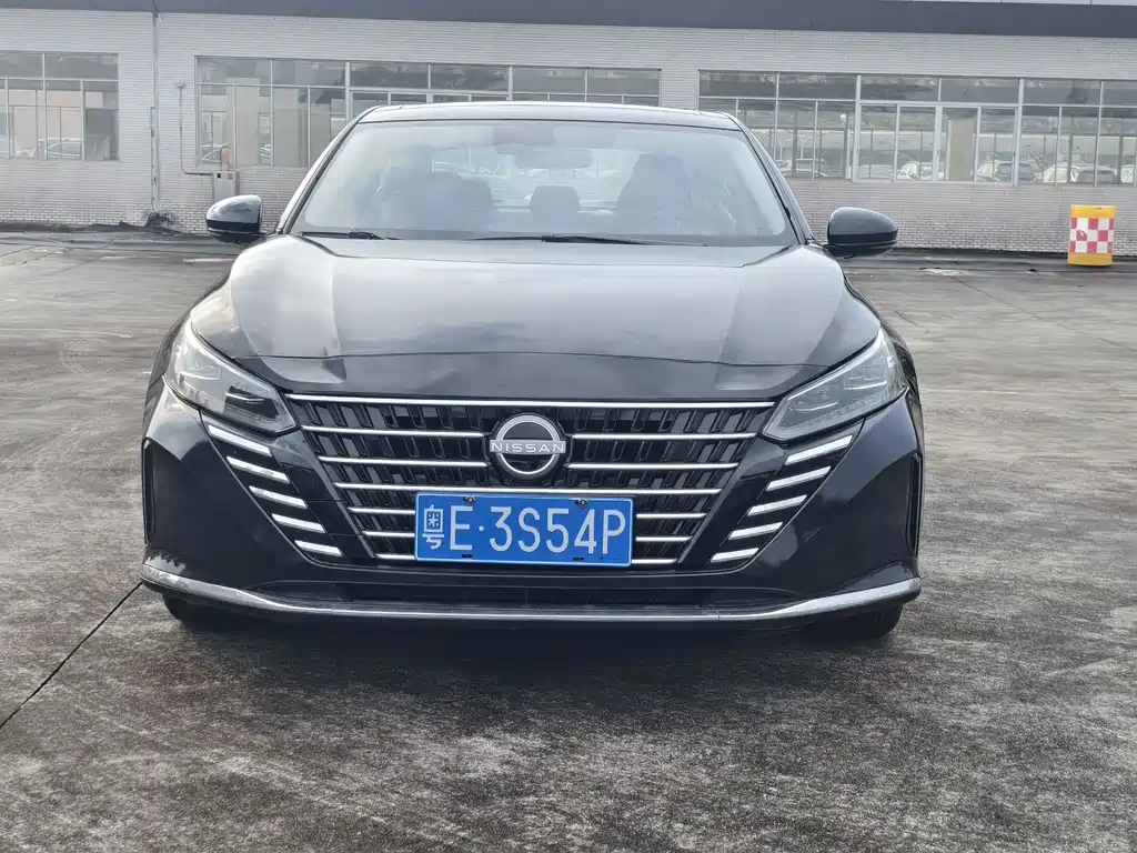 Nissan Teana — миниатюра 2