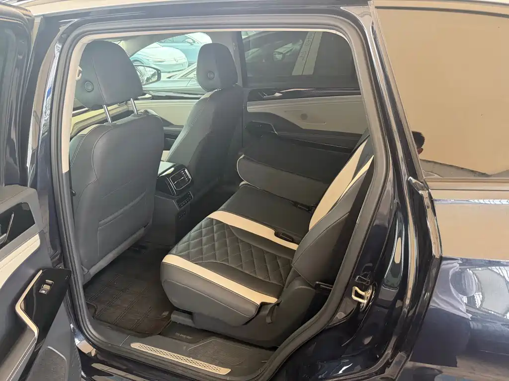Volkswagen ID.6 CROZZ 2022 PRO