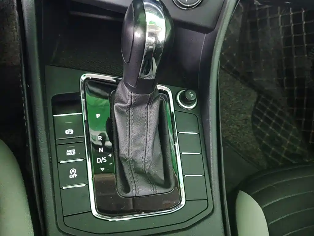 Volkswagen Bora — миниатюра 14