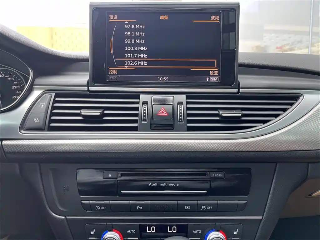 Audi A6L — миниатюра 12