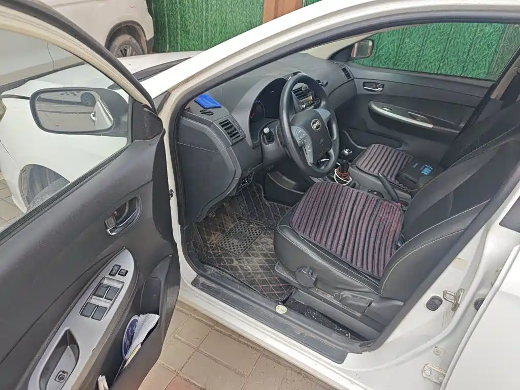 BYD L3 — миниатюра 17