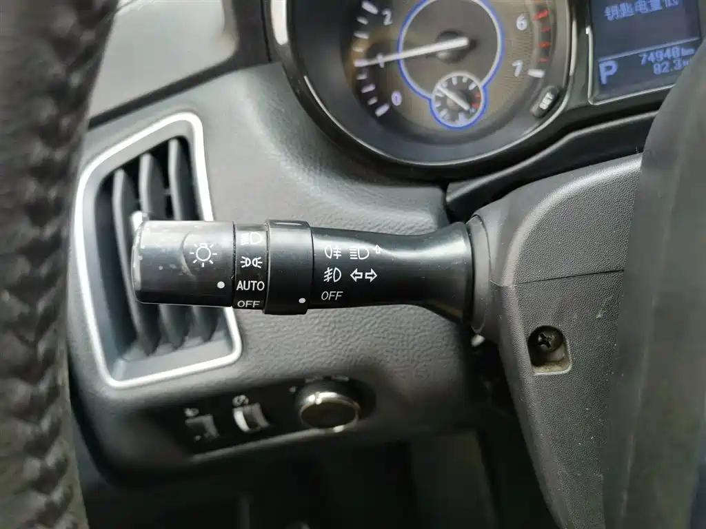 JMC S350 2016 2.0T AT Luxury 5 мест