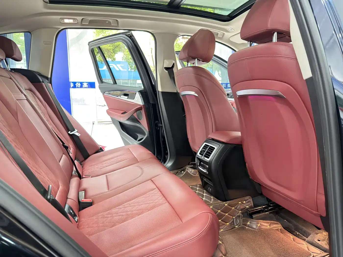 BMW iX3 id 4545939 из Китая 13