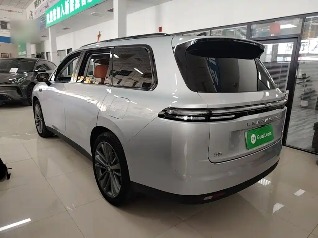 Leapmotor Leapmotor C16 — миниатюра 5