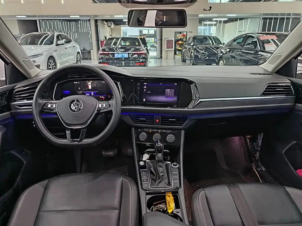 Volkswagen Sagitar — миниатюра 7