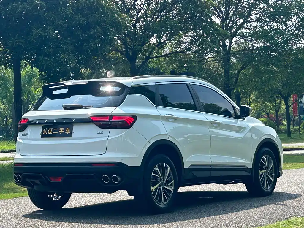 Geely Binyue — миниатюра 4