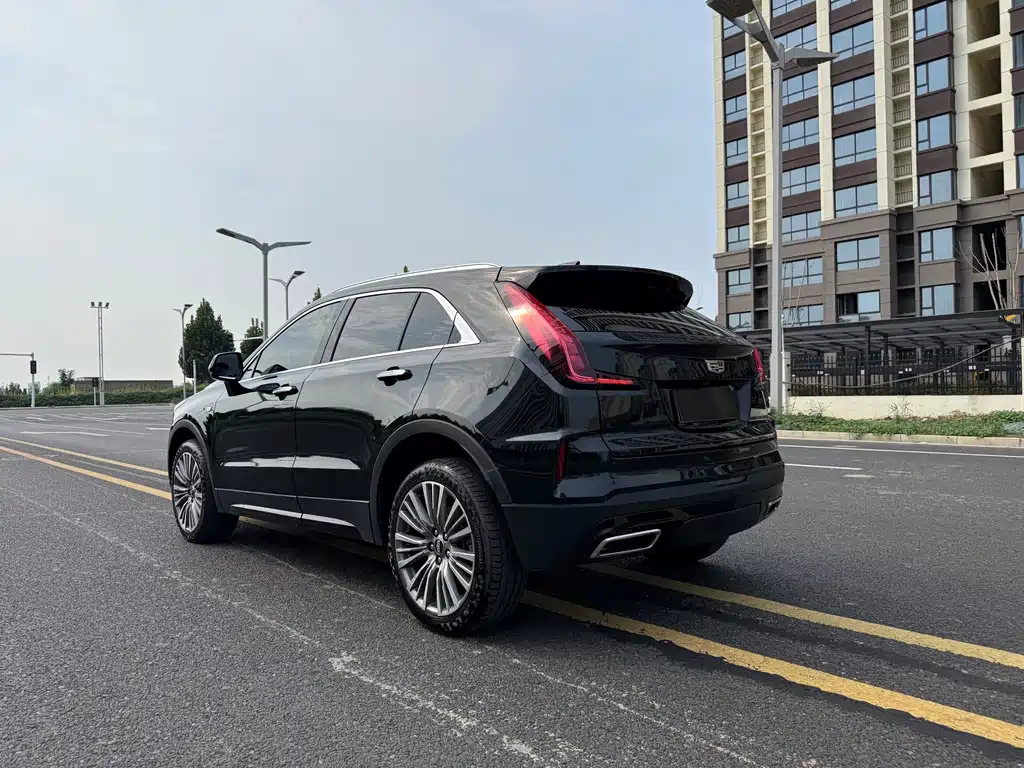 Cadillac XT4 — миниатюра 9