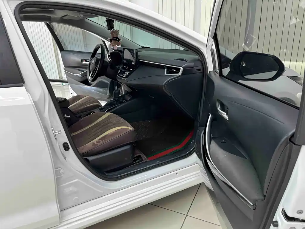 Toyota Corolla — миниатюра 9