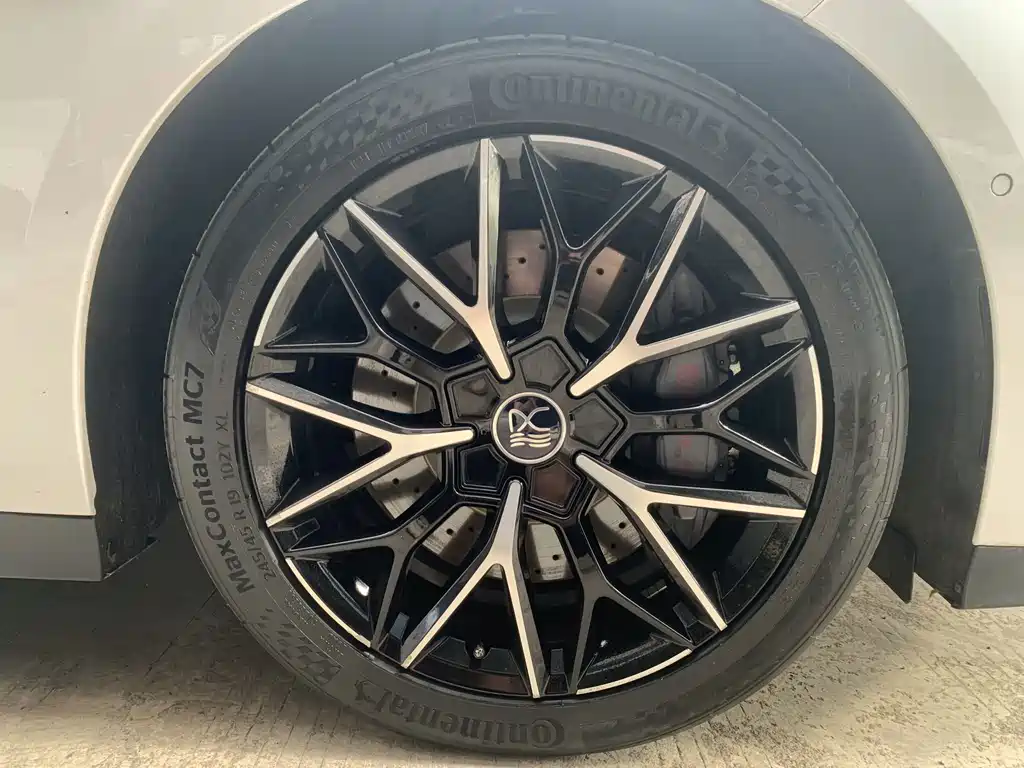 BYD Han — миниатюра 15