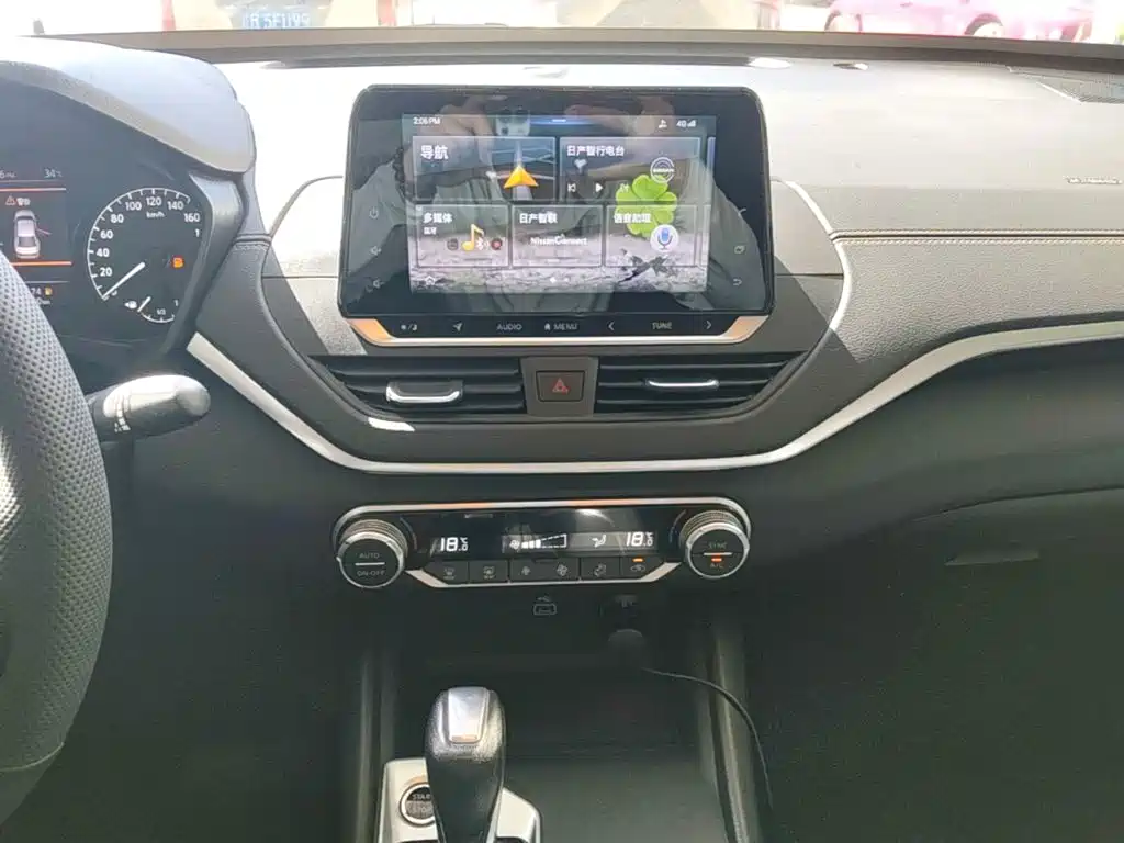 Nissan Teana — миниатюра 13