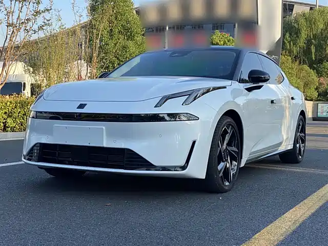 LYNK  &CO. 07 EM P 2024