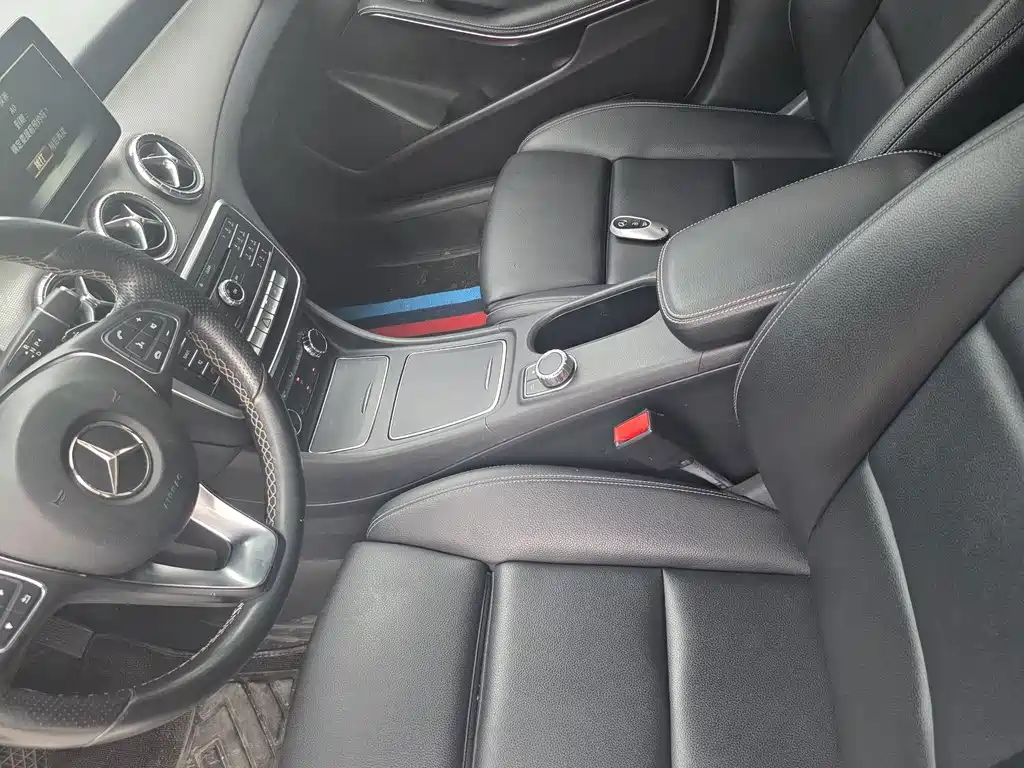 Mercedes-Benz CLA (Import) — миниатюра 9