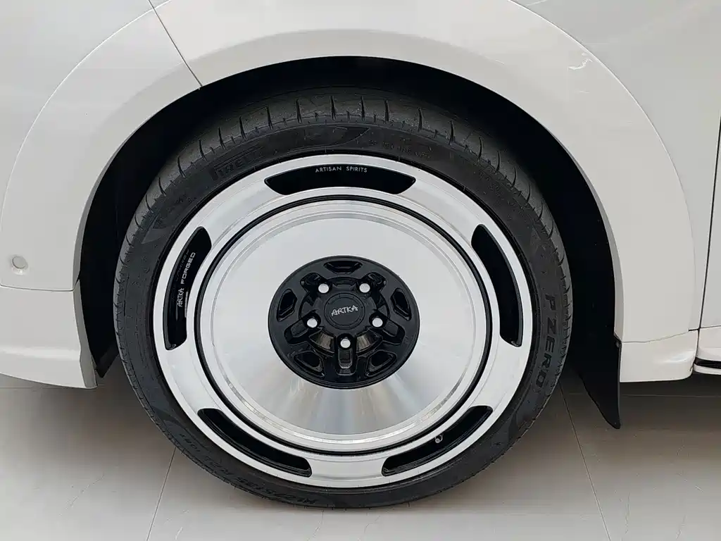 Li Auto Li L9 — миниатюра 12
