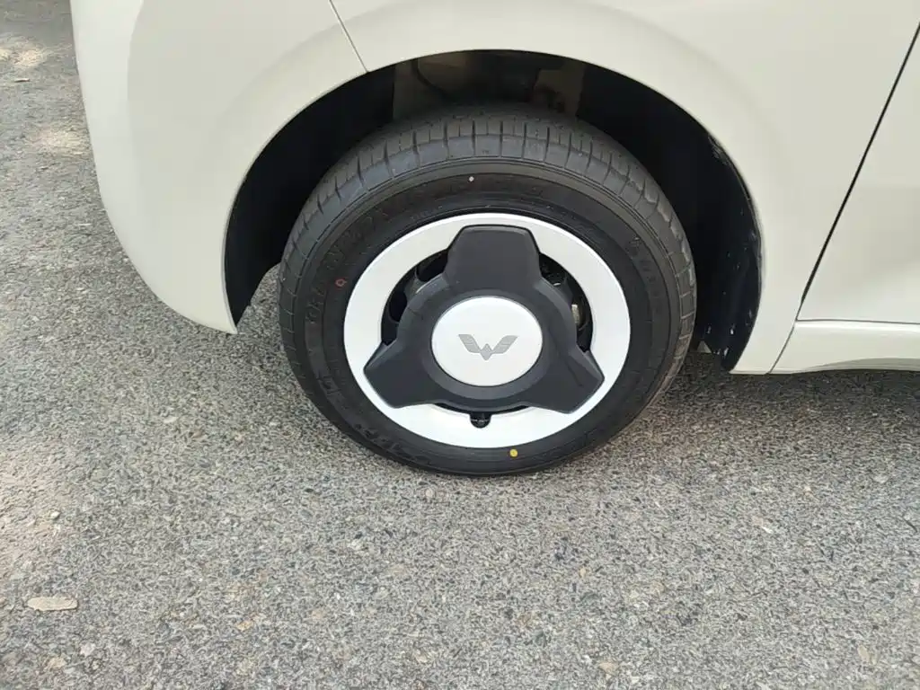 Wuling MINIEV — миниатюра 23