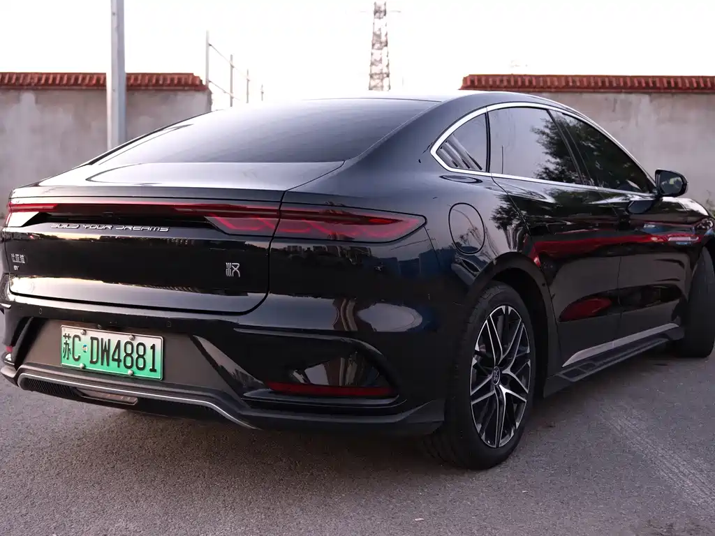 BYD Han — миниатюра 6