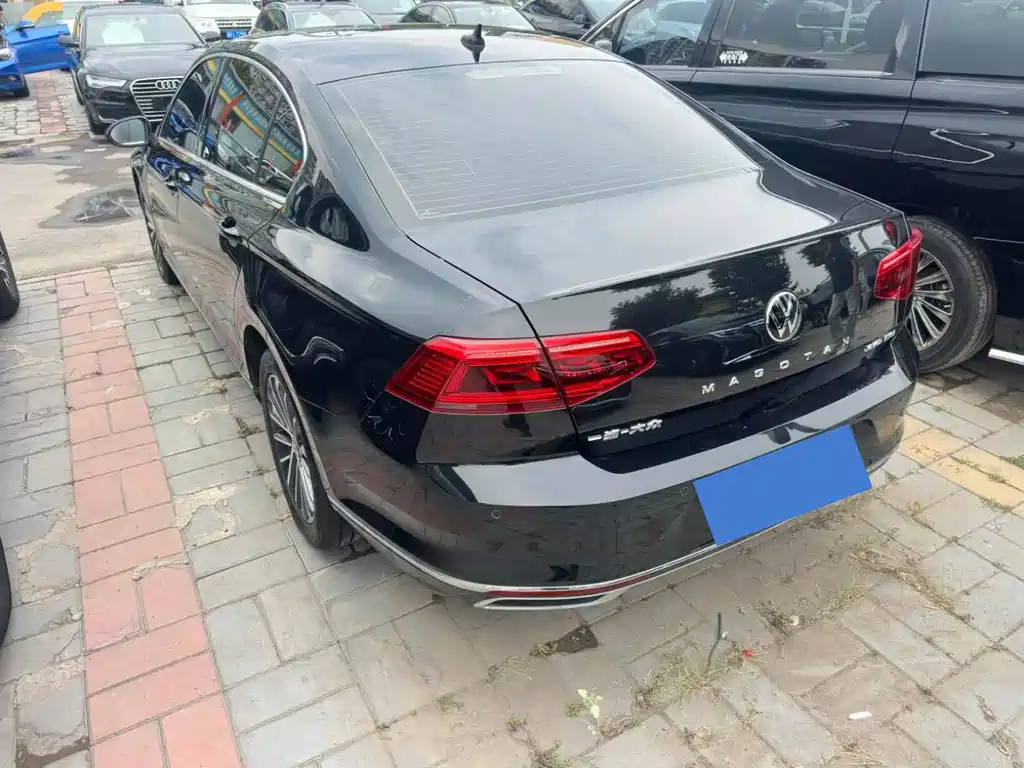 Volkswagen Magotan — миниатюра 6