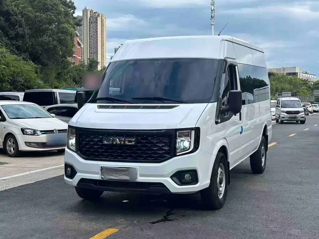 JMC JMC Fushun — миниатюра 2