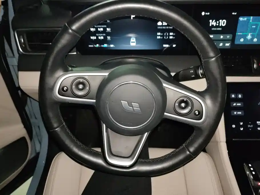 Li Auto Li ONE — миниатюра 15