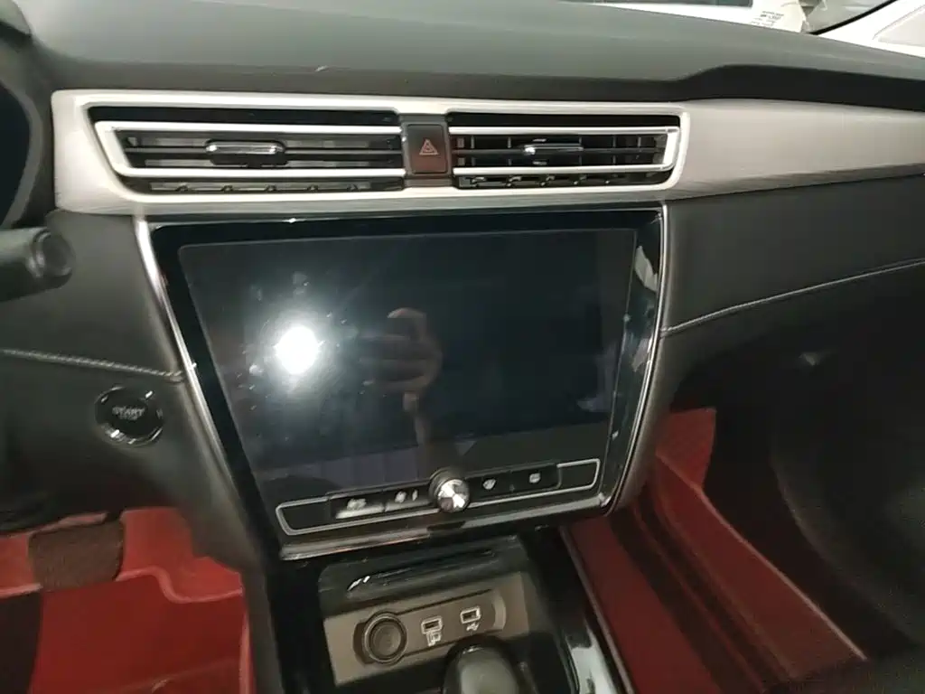 Roewe i5 — миниатюра 13