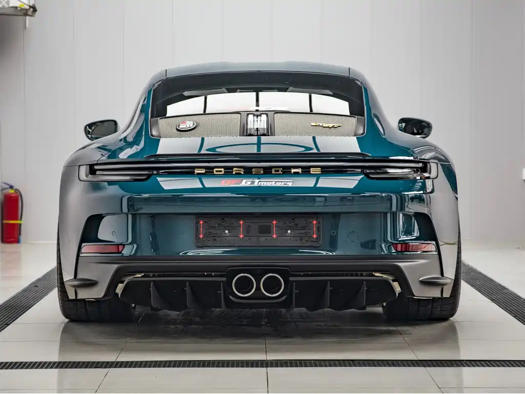 Porsche 911 2025 ST 4.0L
