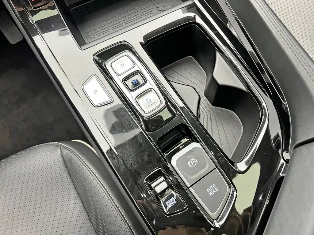 Hyundai Custo — миниатюра 18