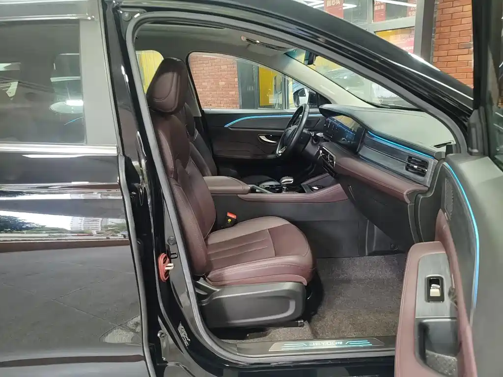 Jetour X90 — миниатюра 10