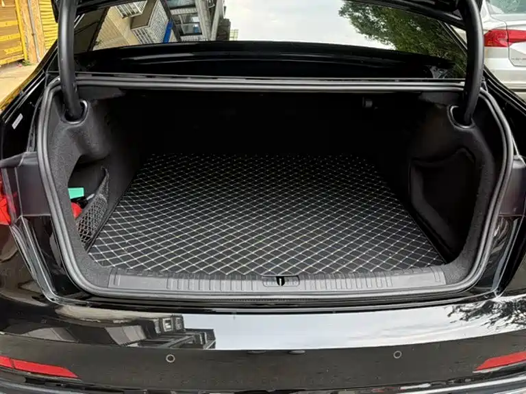 Audi A6L — миниатюра 21