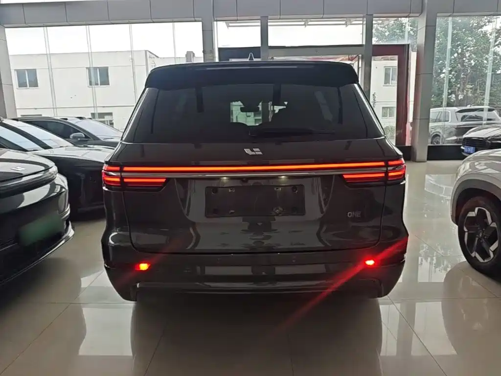 Li Auto Li ONE — миниатюра 6