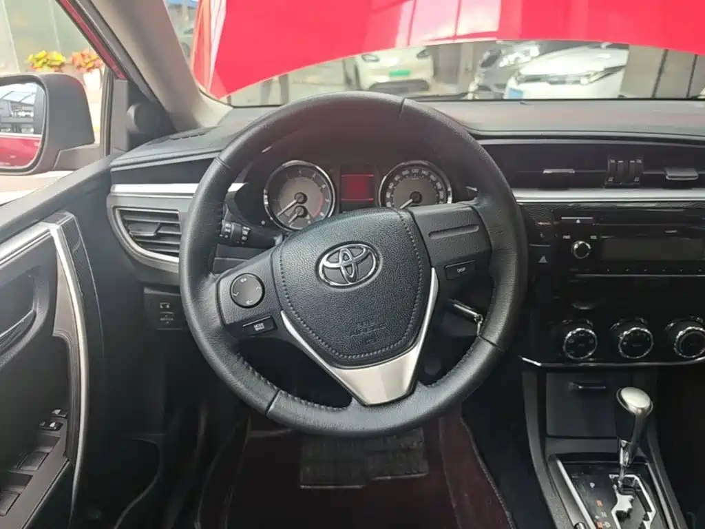 Toyota Corolla — миниатюра 11