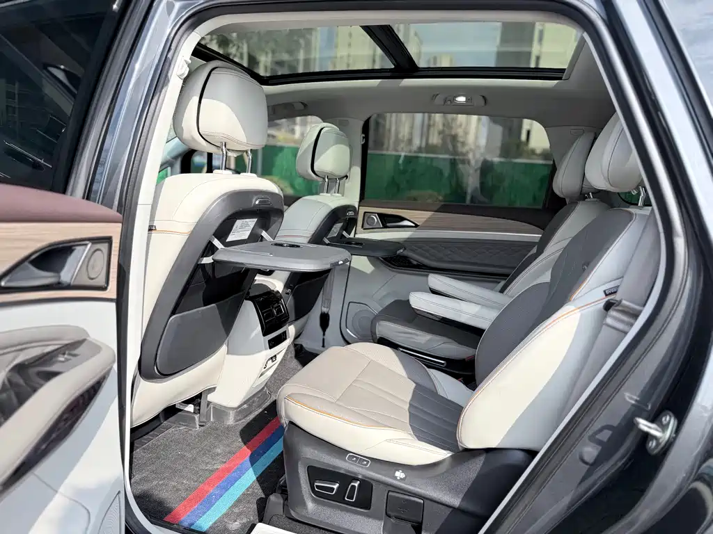 DONGFENG POPULAR YACHTS