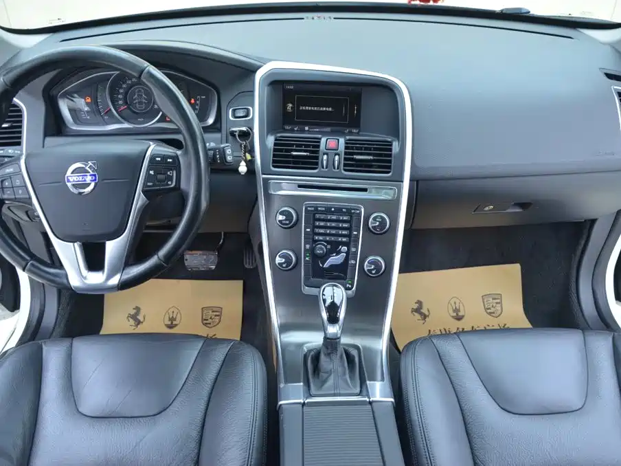 Volvo XC60 (Import) — миниатюра 6
