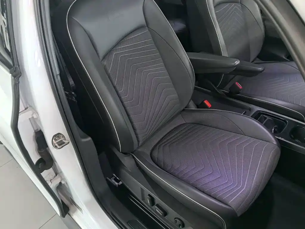 Volkswagen ID.3 — миниатюра 25