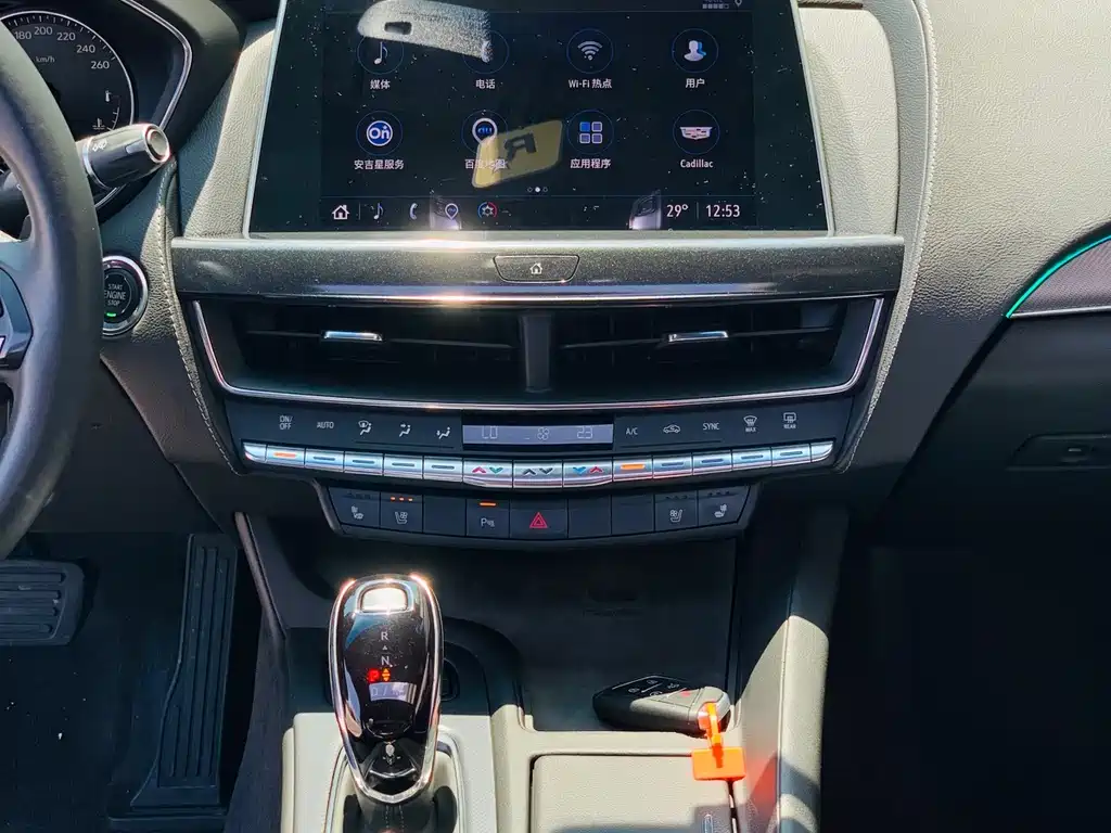 Cadillac CT5 — миниатюра 24