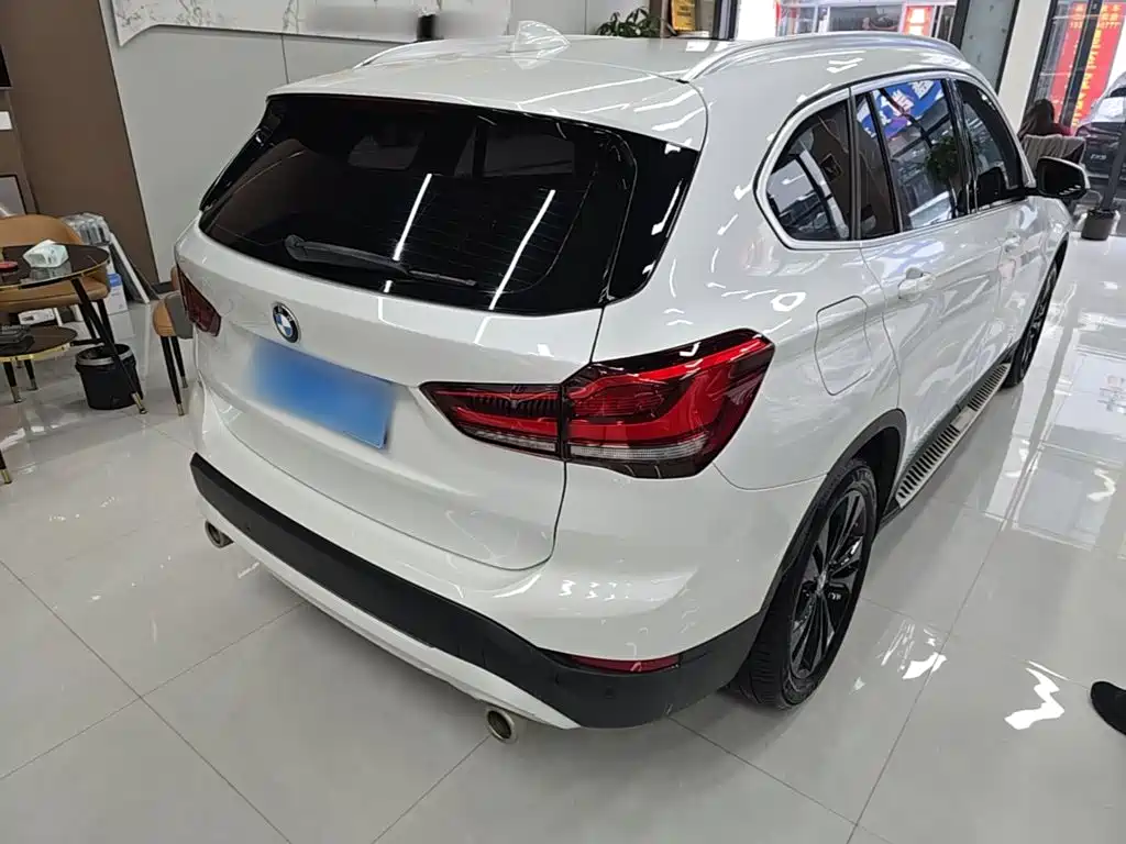 BMW X1 — миниатюра 7