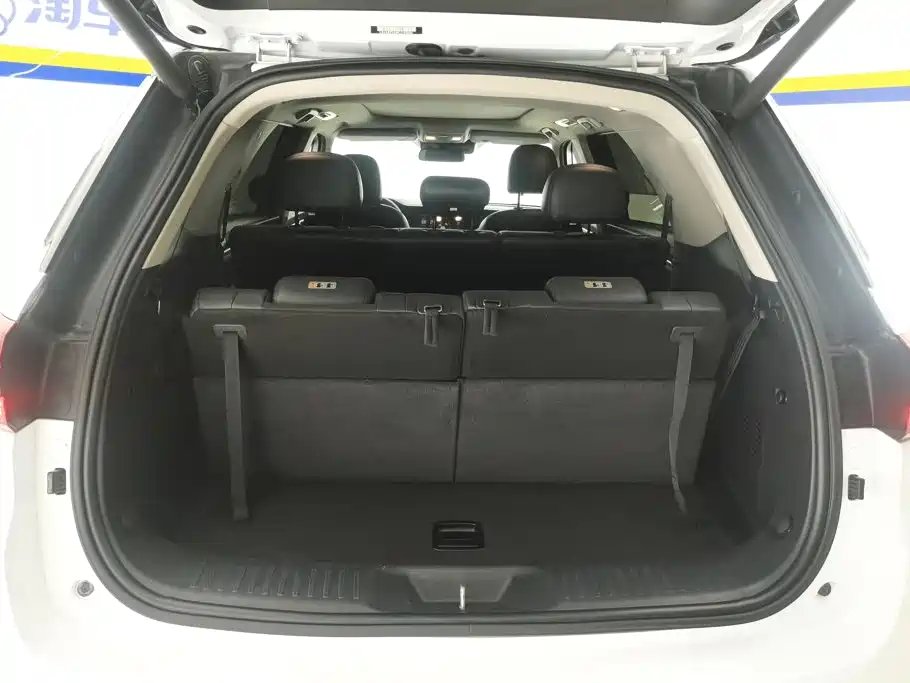 Changan CS95 — миниатюра 4
