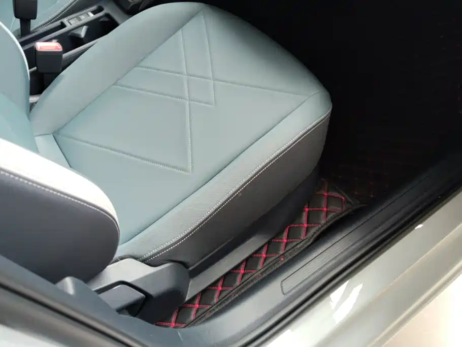 Volkswagen Lavida — миниатюра 8
