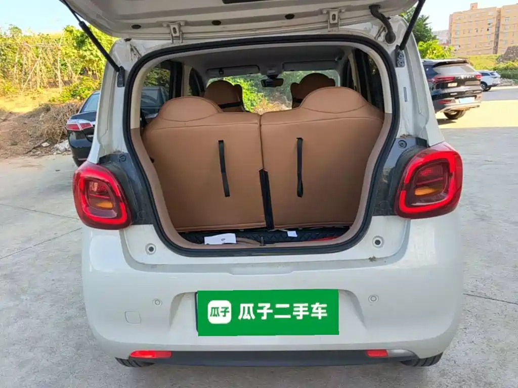 Wuling MINIEV — миниатюра 19