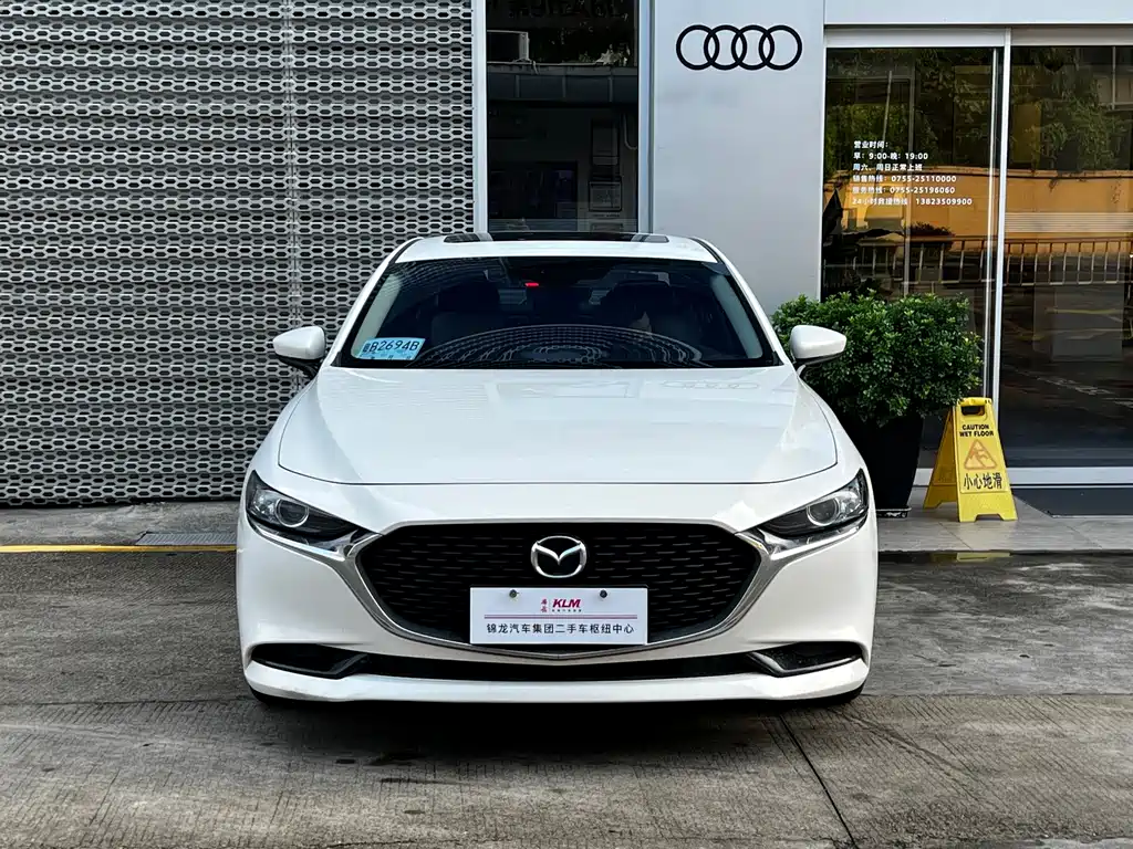 Mazda 3 Axela — миниатюра 2